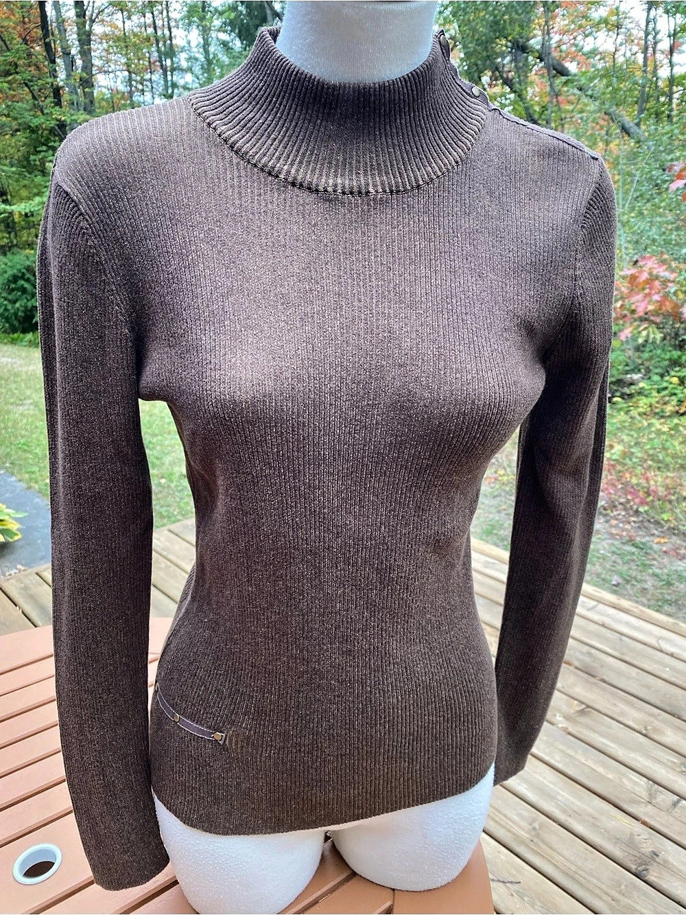 JP. Evolution Brown Turtleneck Sweater Size Small